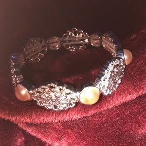 pearl beautiful bracelet